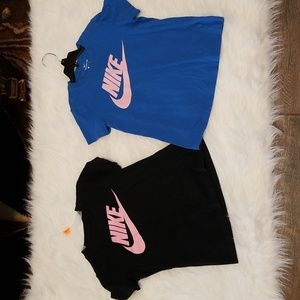 Bundle of 2 Girls Nike tshirts size S